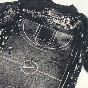 NIKE BASKETBALL NY COURT SHIRT MENS MEDIUM BLACK WHITE AOP FRONT GRAPHIC HOOPS